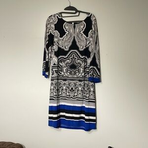 GUC 3/4 sleeve shift dress